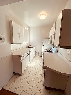 Rented by Voro NYC | media 20