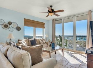8577 Gulf Blvd APT 201, Navarre, FL 32566