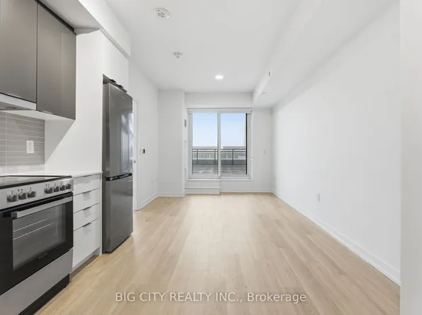 9763 Markham Rd, Markham, ON