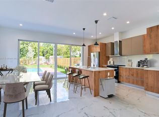 2754 SW 34th Ct #B, Miami, FL 33133