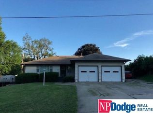 1415 P St, Tekamah, NE 68061