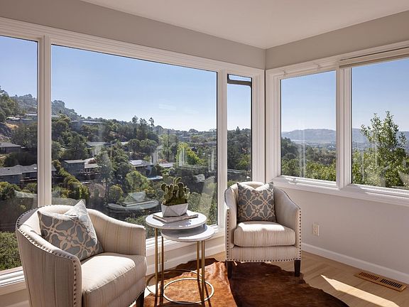 5th image of 260 Los Cerros Dr