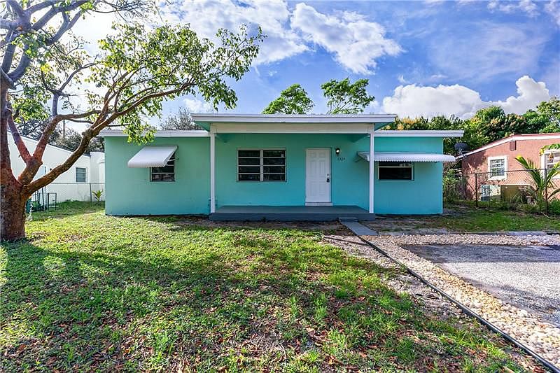 1st image of 1324 NW 11th Ct