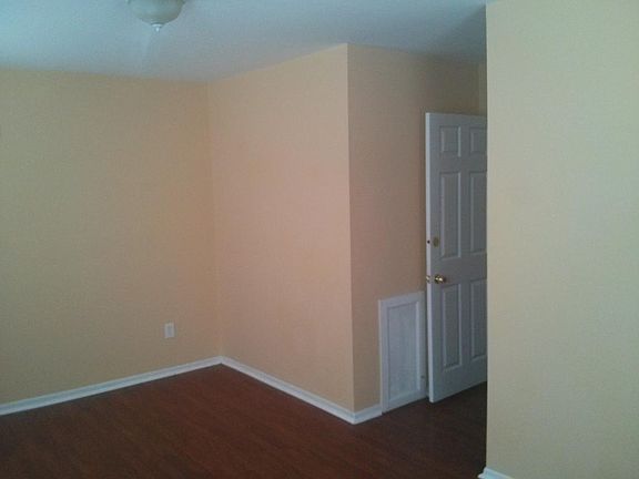 5th image of 4250 N Broad St APT 2A