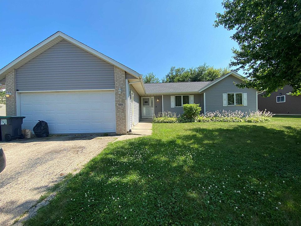 1st image of 501 Hawkins Dr