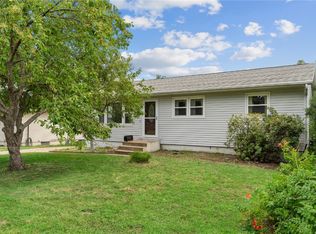 1721 34th St NE, Cedar Rapids, IA 52402