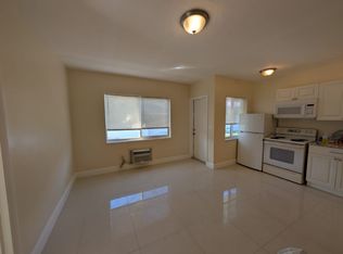 1992 NE 172nd St #3, Miami, FL 33162