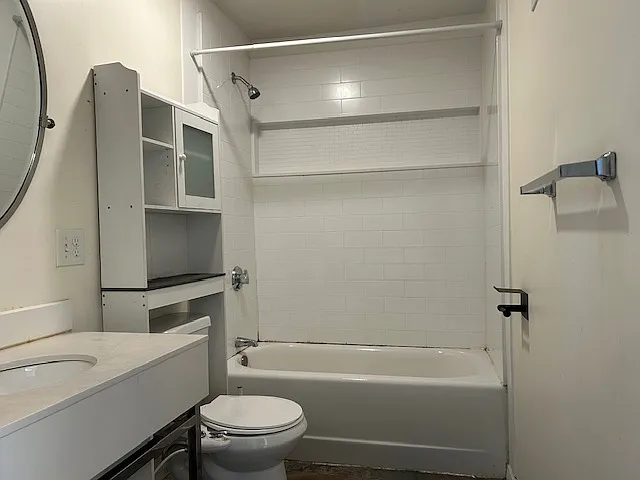 89 4th Ave — Photo 11