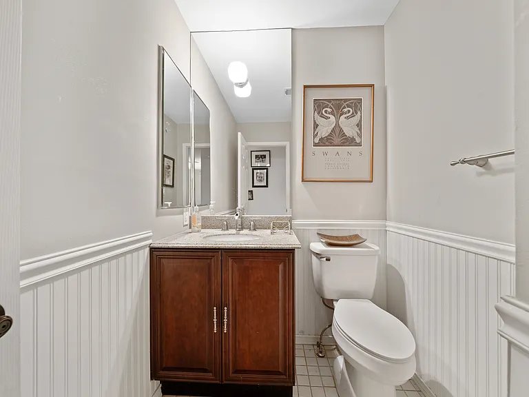 Colony Dr — Photo 11