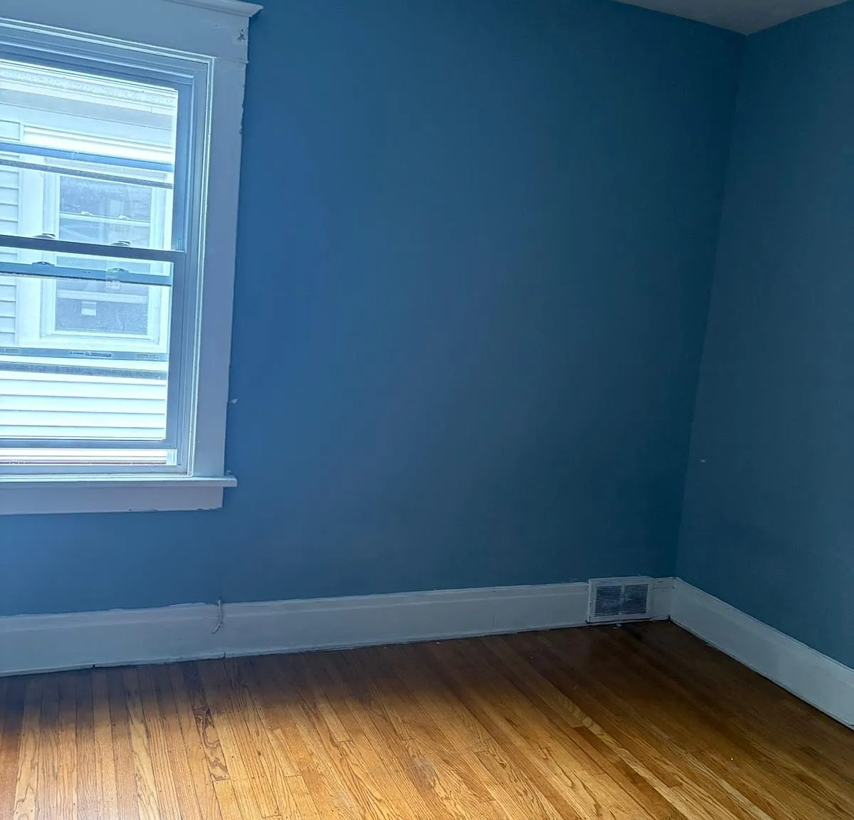 3 bed, $1,500 — Photo 4