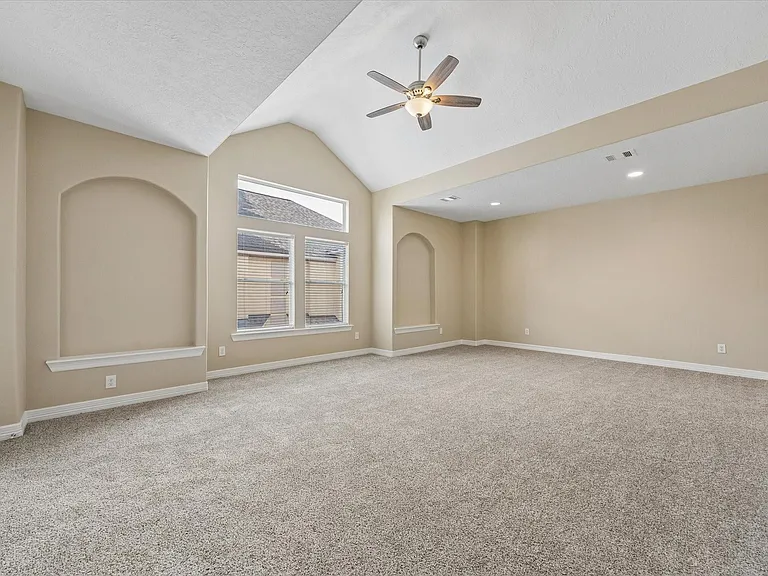 1417 Thompson St — Photo 11