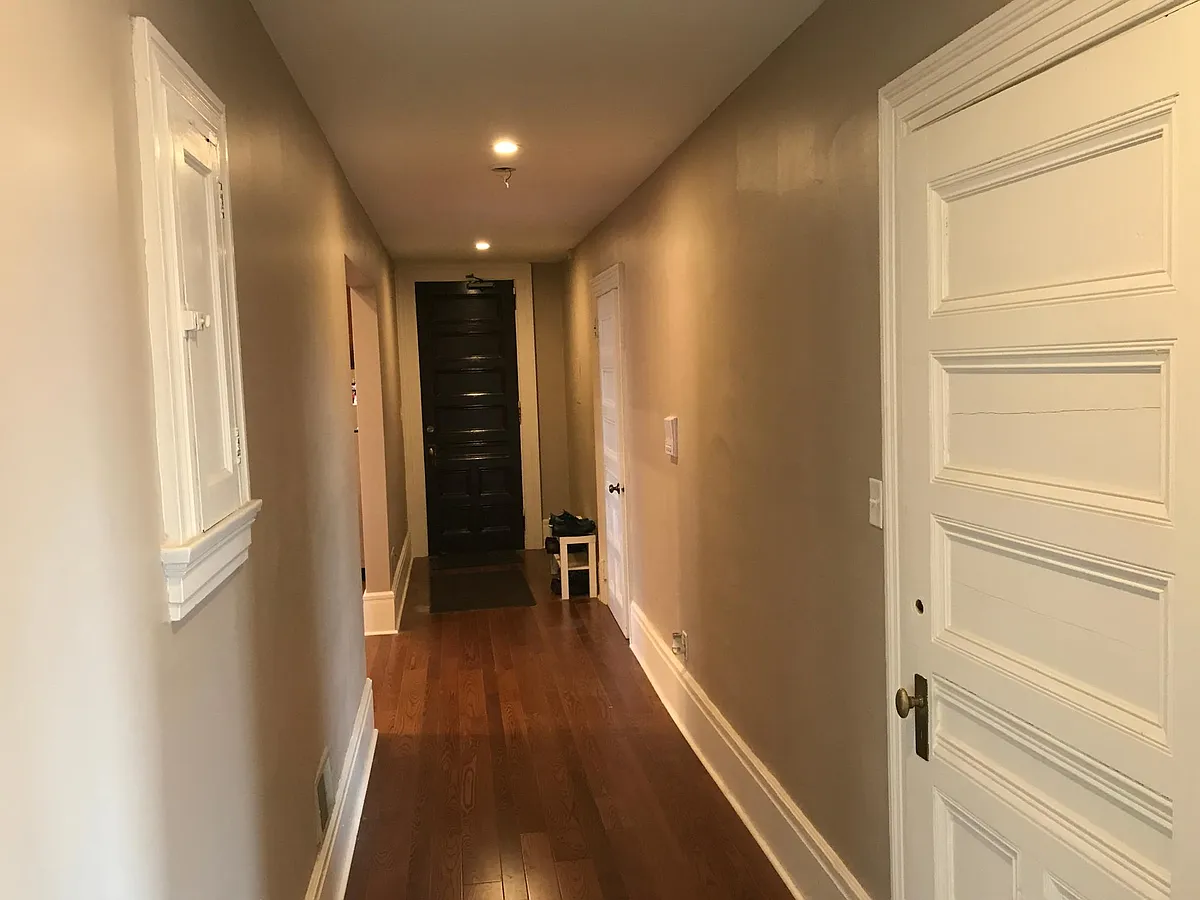 Building Photo - 930 N Lincoln Ave #2C