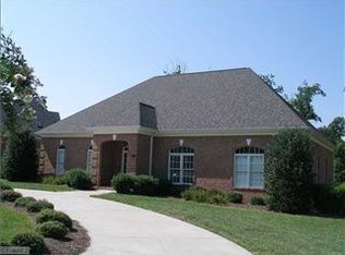 1044 Salem Village Ln, Clemmons, NC 27012