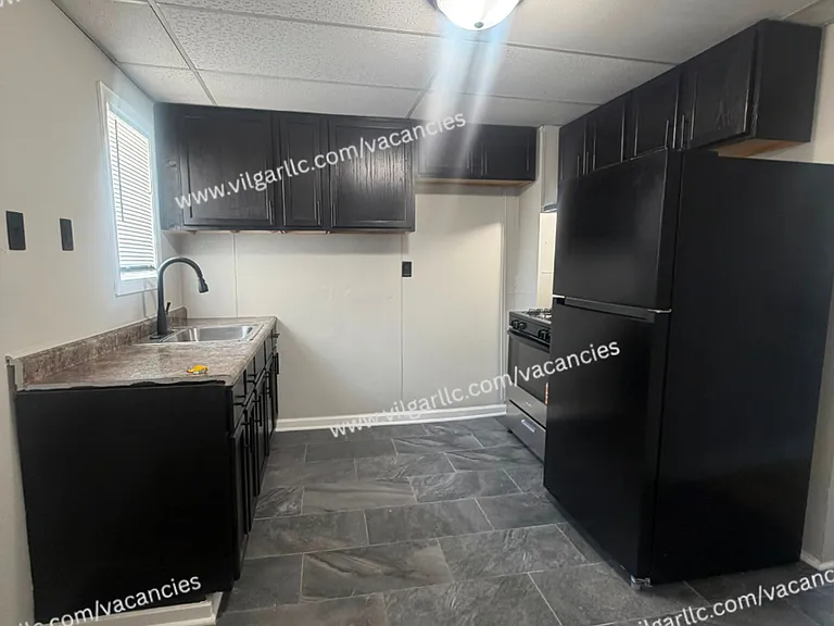 5035 Tod Ave — Photo 11