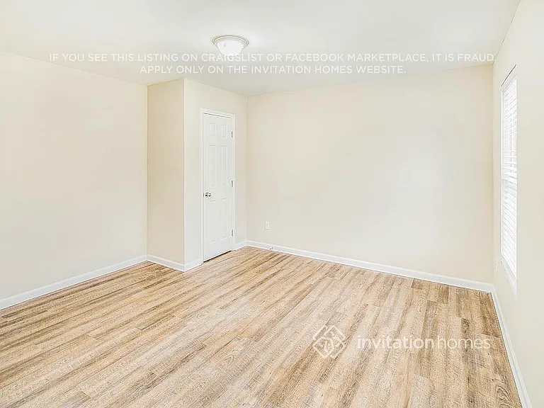 7029 Honey Tree Ln — Photo 16