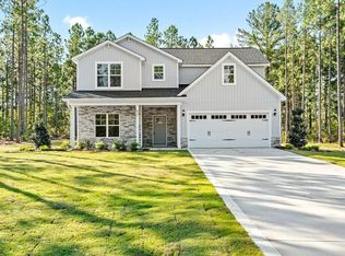 831 Rhum Dr, Fayetteville, NC 28311