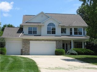 2506 Westwind Ln, Cedar Rapids, IA