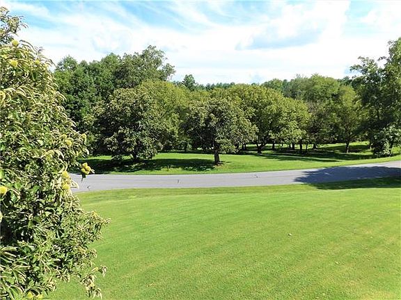 2nd image of 119 Springwood Dr NE