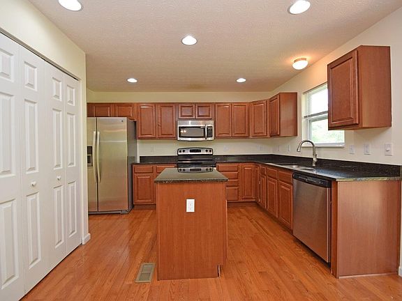 4th image of 4703 Hassman Ct