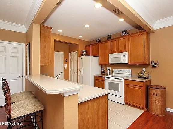 5th image of 8348 Copperwood Ln