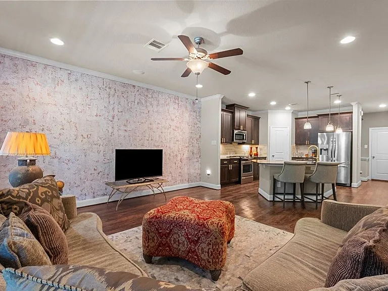 416 Via Regatta Dr — Photo 8