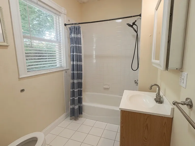 30 Mansfield St #1E — Photo 4