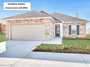 203 Meadow Ridge Ln, Duson, LA 70529