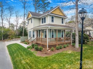 8 Lamar Ave, Asheville, NC 28803