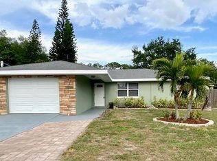 2601 McIntosh Rd, Sarasota, FL 34232