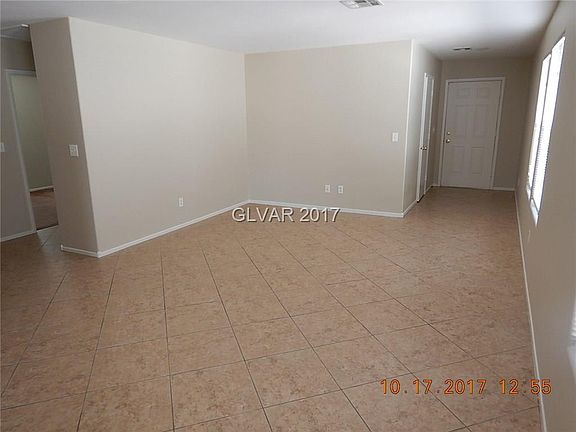 3rd image of 1124 Majestic Canyon St #0