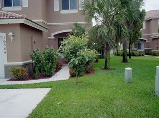 16544 SW 68th Ter, Miami, FL 33193