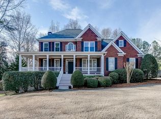 2234 Duncans Shore Dr, Buford, GA 30519