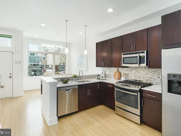 1135 N Hope St #18, Philadelphia, PA 19123