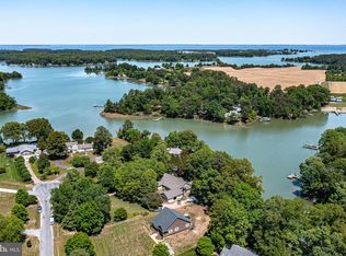 1198 Coan Harbour Dr, Lottsburg, VA 22511