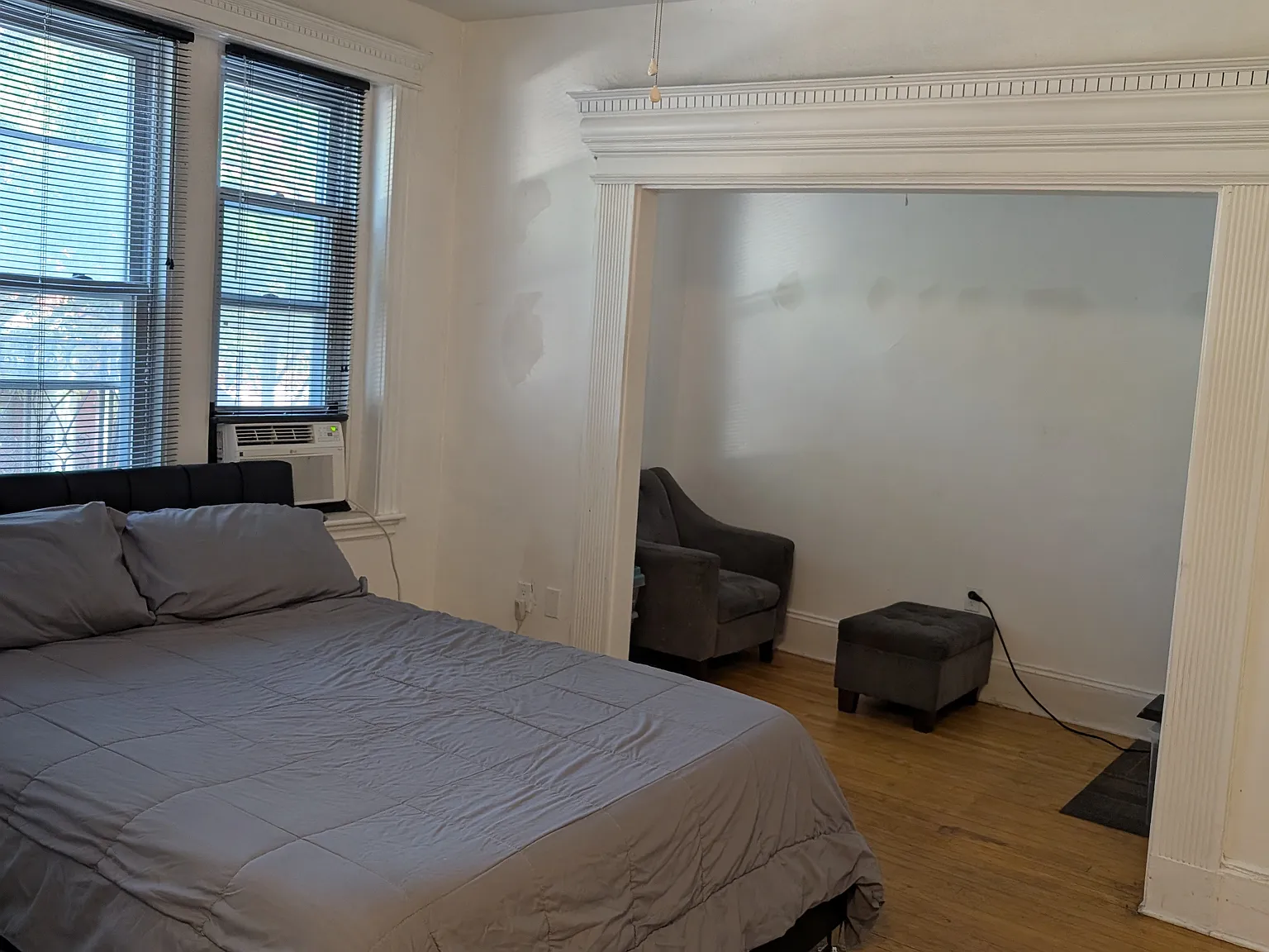 Studio, 350 sqft, $2,200 — Photo 2