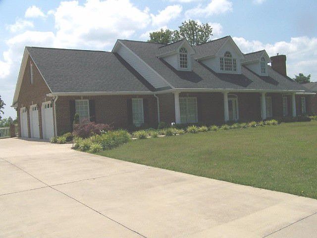 1st image of 1044 Wellington Blvd