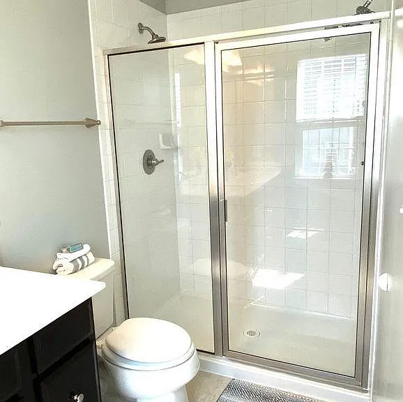 146 Norwood Dr — Photo 2