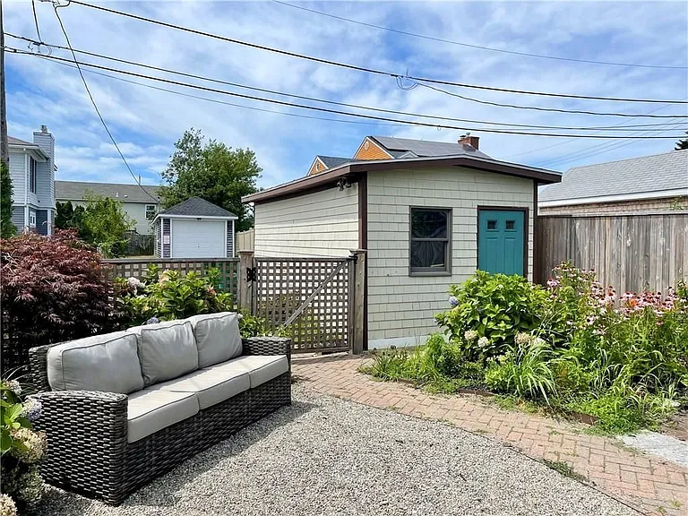 57 Green St — Photo 35