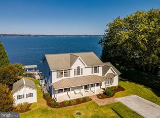 43202 Riverside Dr, Hollywood, MD 20636