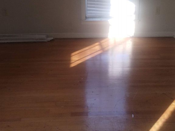 5th image of 4719 Casann Ave
