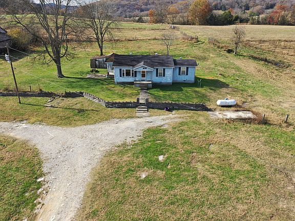 3rd image of 428 Gordonsville Hwy