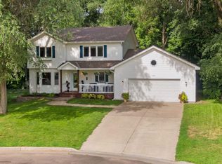 1990 Nicholas Ct, White Bear Lake, MN 55110