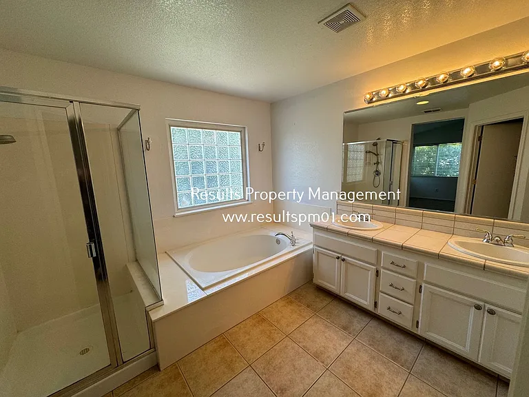 1816 Stonecrest Dr — Photo 11