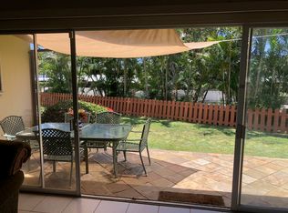 5833 Haleola St, Honolulu, HI 96821