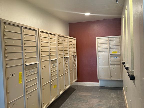 4th image of 3200 S Lincoln Ave #331