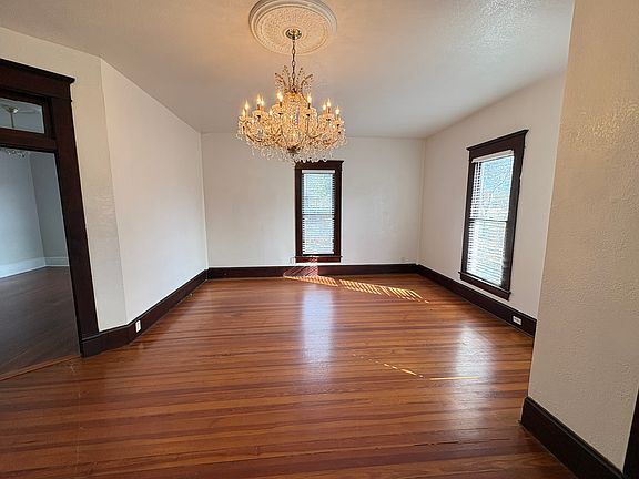 2nd image of 111 Brown St