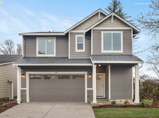 356 S 7th St, Carlton, OR 97111