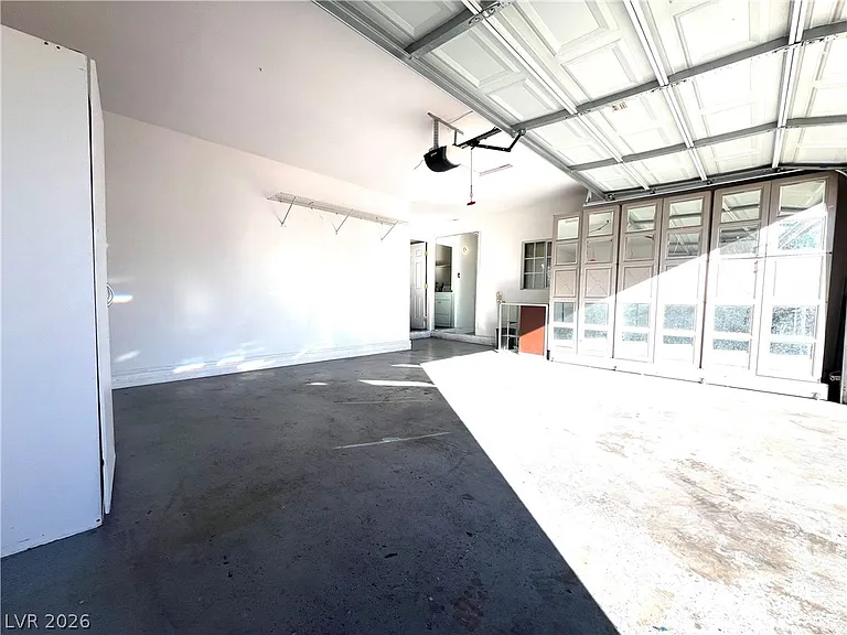 7054 Fenway Ave — Photo 28