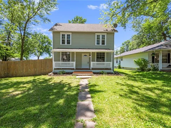 405 Beech St, Garden City, MO 64747