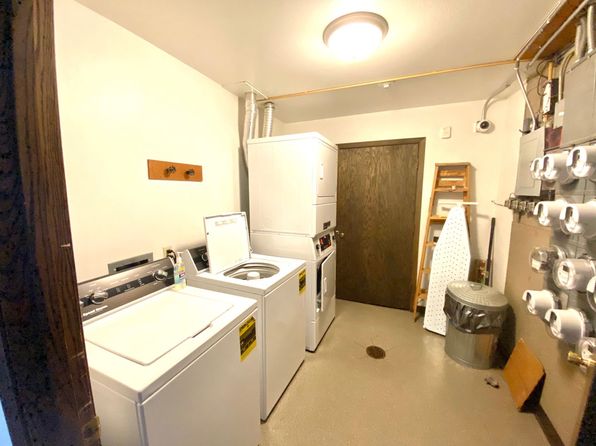 2913, 2913 5th St S APT 103, Moorhead, MN 56560